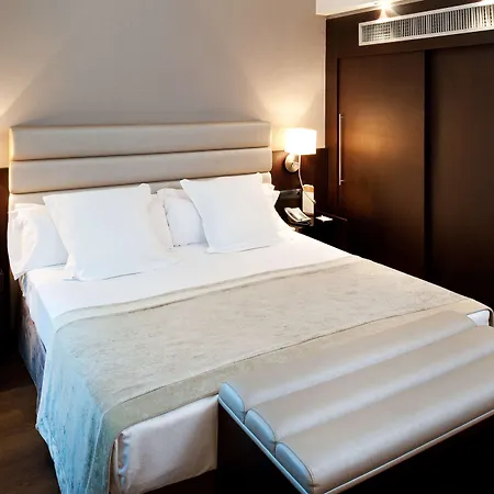 Hotel Catalonia Rigoletto
