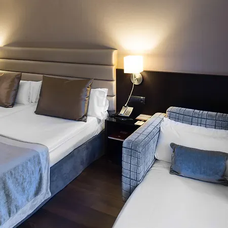 Ξενοδοχείο Catalonia Rigoletto 4*