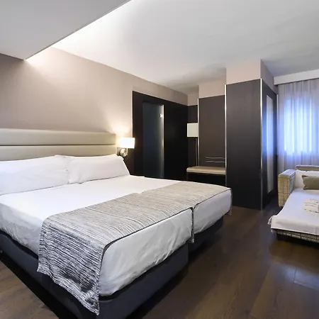 Hotel Catalonia Rigoletto