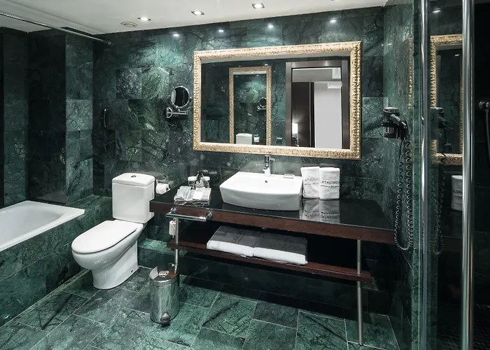 Catalonia Rigoletto Hotel