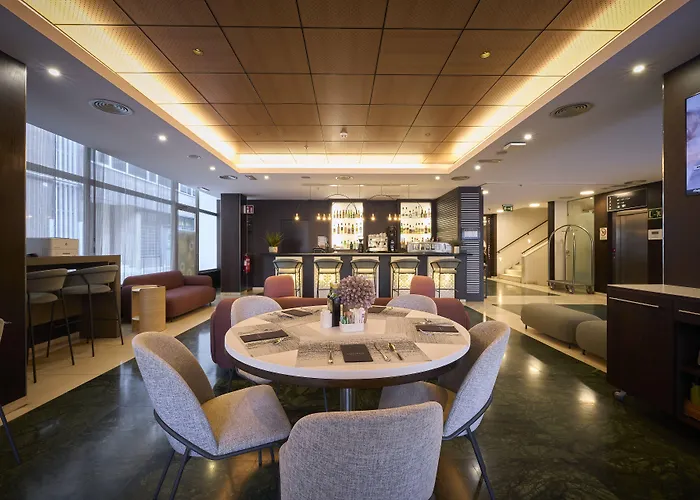 Catalonia Rigoletto Hotel