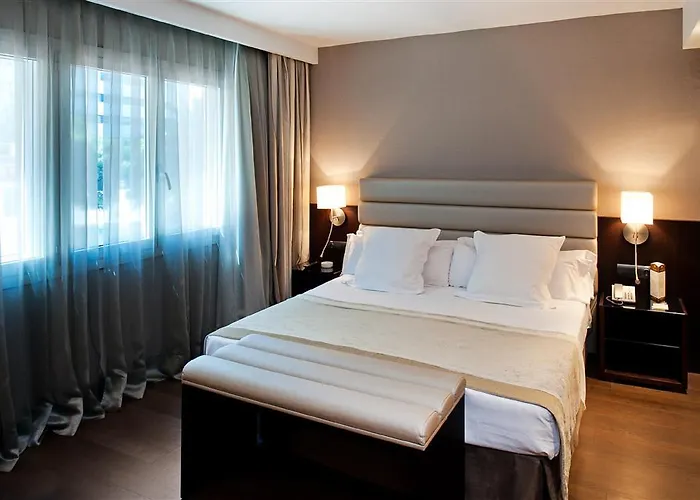 Catalonia Rigoletto Hotel